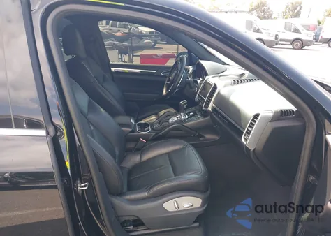 2016 Porsche Cayenne from USA, damaged, VIN WP1AA2A22GLA10307